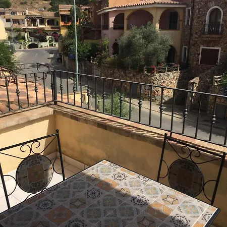 Tuffarsi Nel Paradiso בית נופש