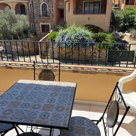 Semesterbostad Tuffarsi Nel Paradiso *