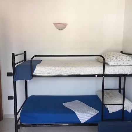 Nyaraló Tuffarsi Nel Paradiso Villasimius